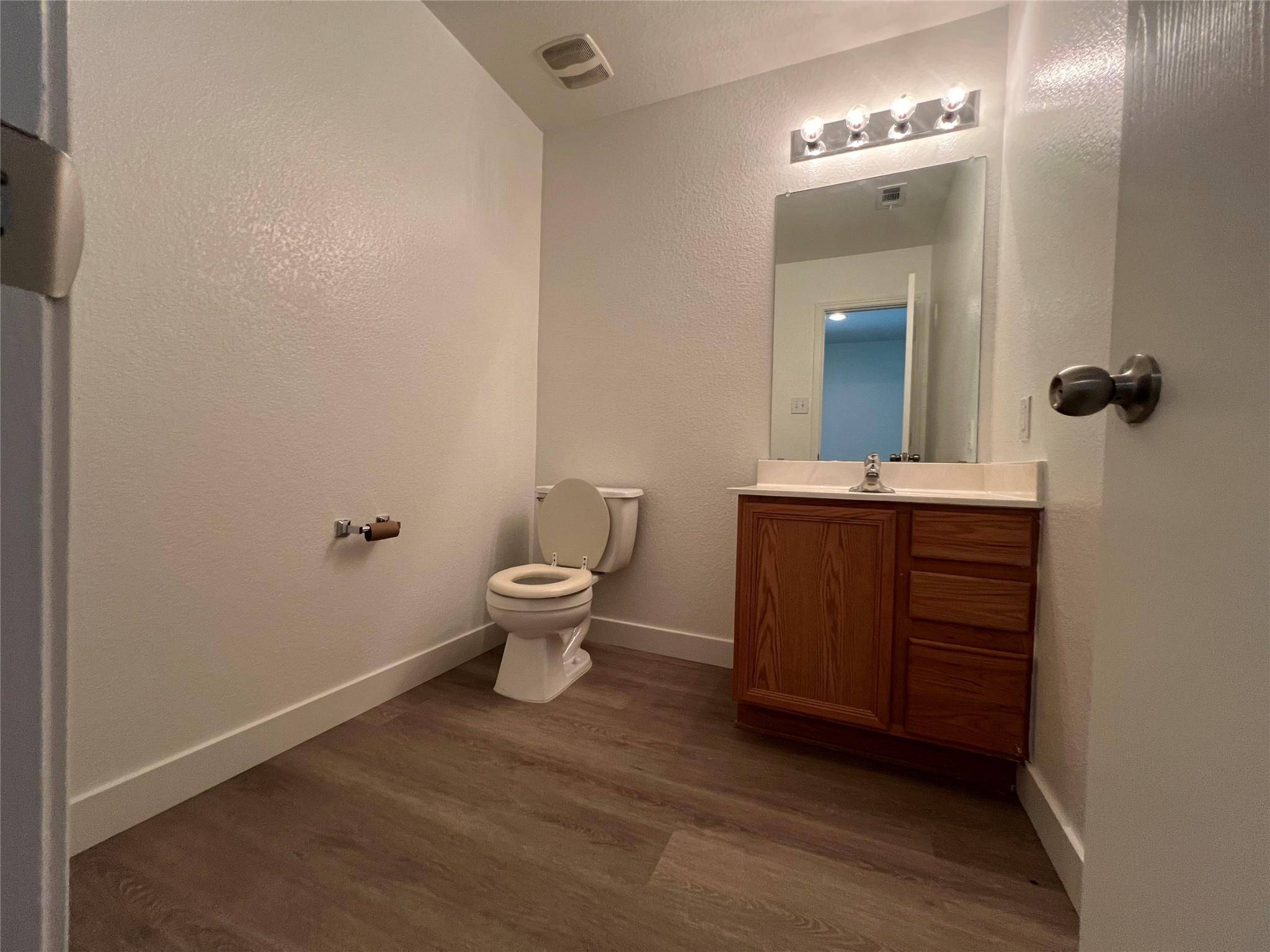 821 New Bridge DR, Kyle, TX 78640