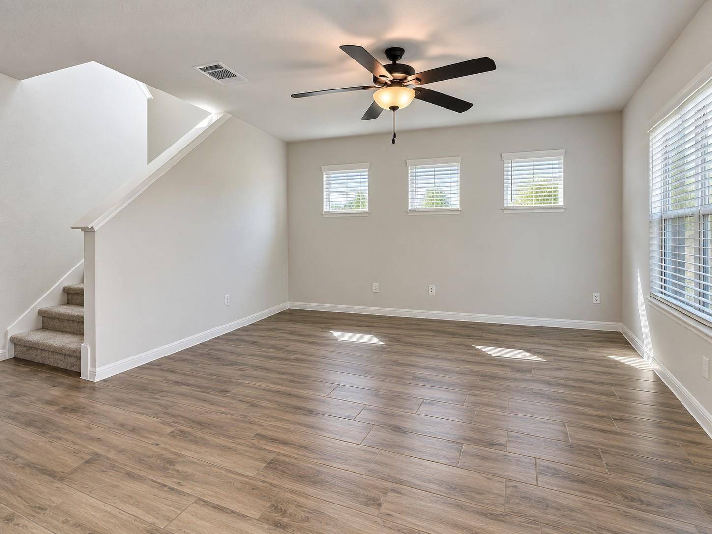 2801 Seneca PATH #32, Leander, TX 78641