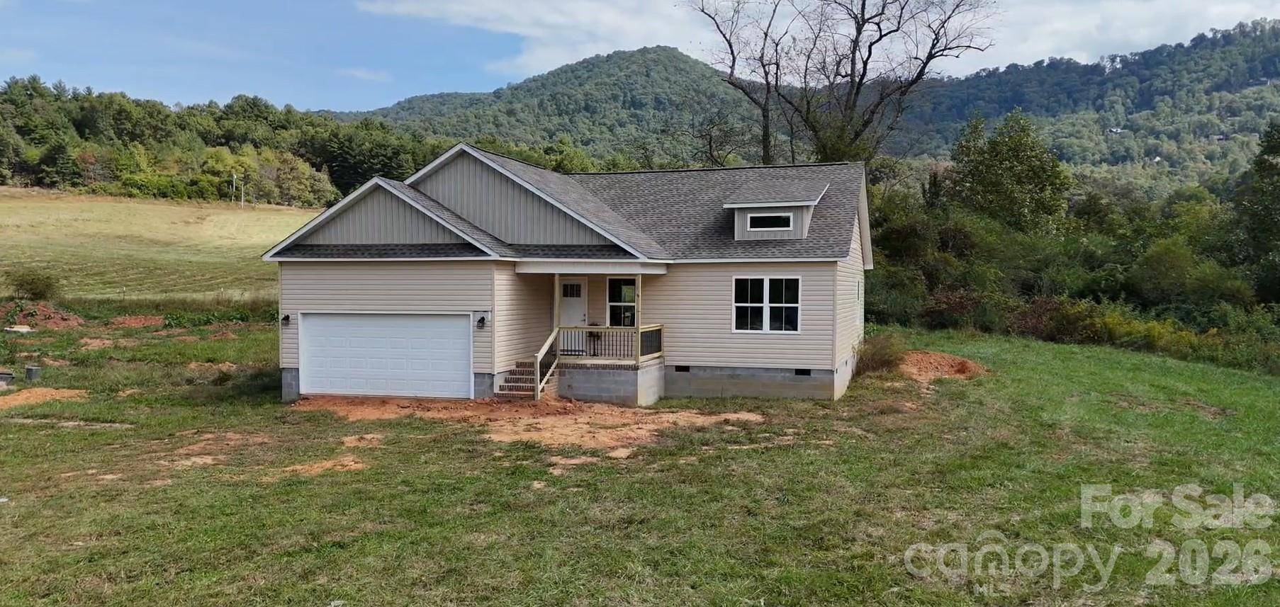 53 Meadow Ridge RD, Franklin, NC 28734