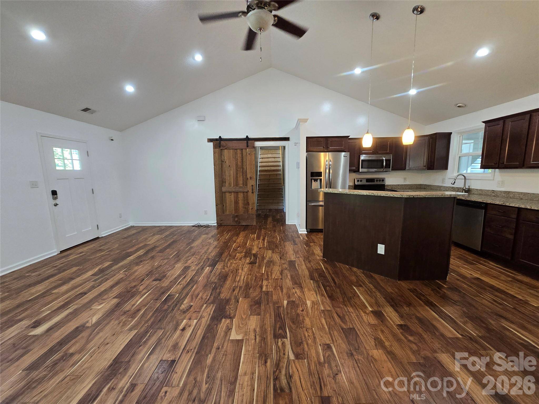 15 Tiki WAY, Candler, NC 28715