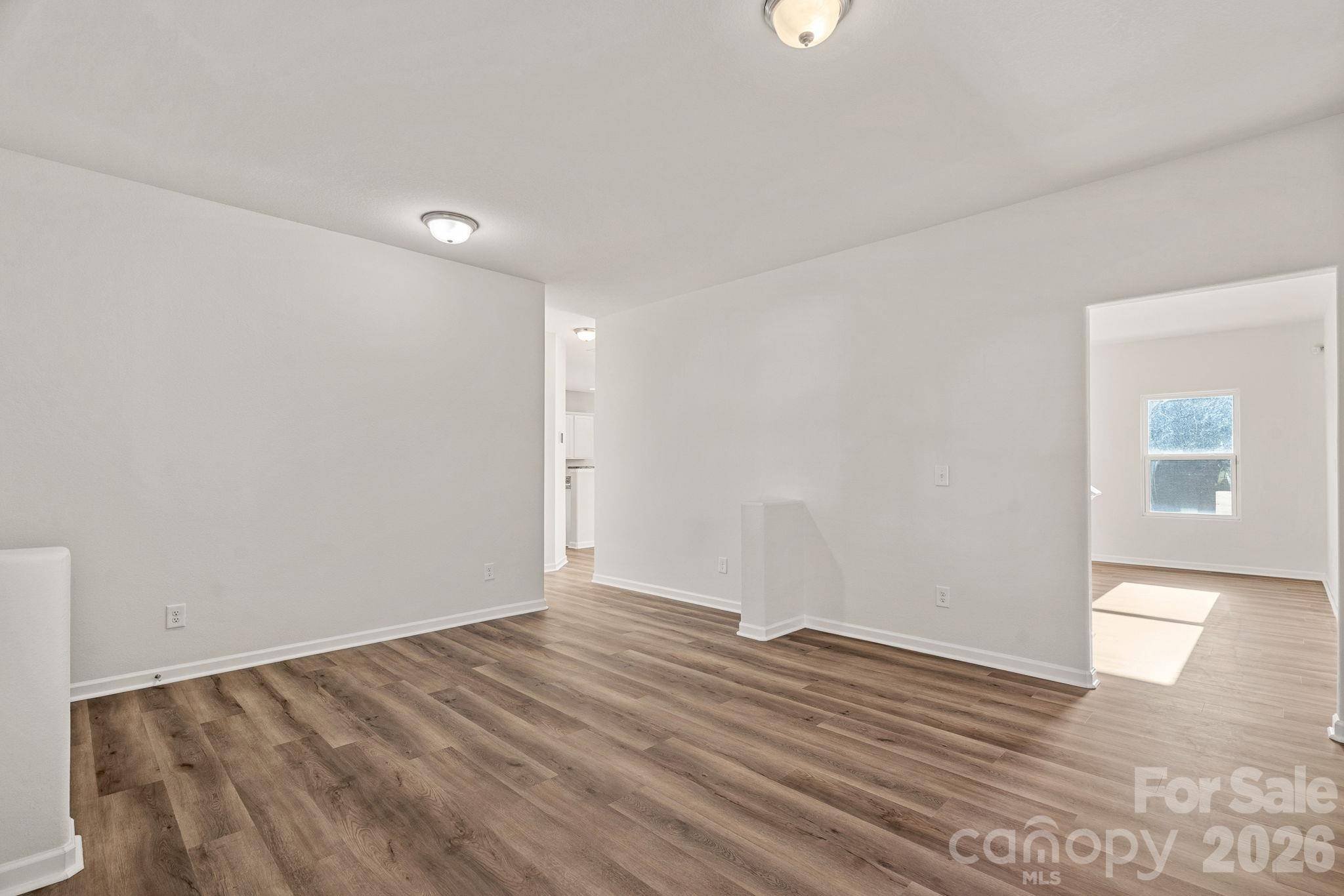 6215 Paw Village RD, Charlotte, NC 28214