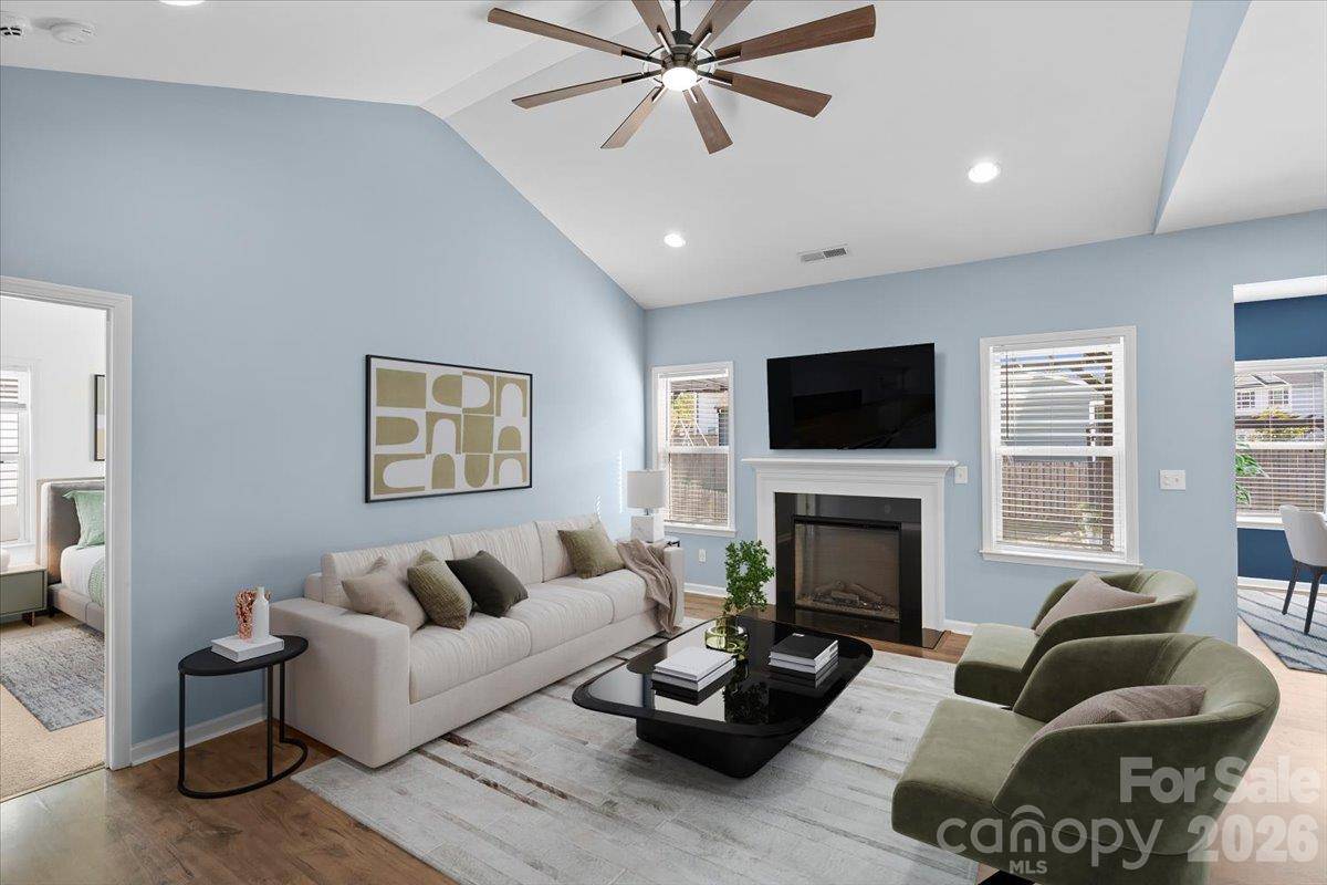 3038 Pinehills WAY, Mount Holly, NC 28120