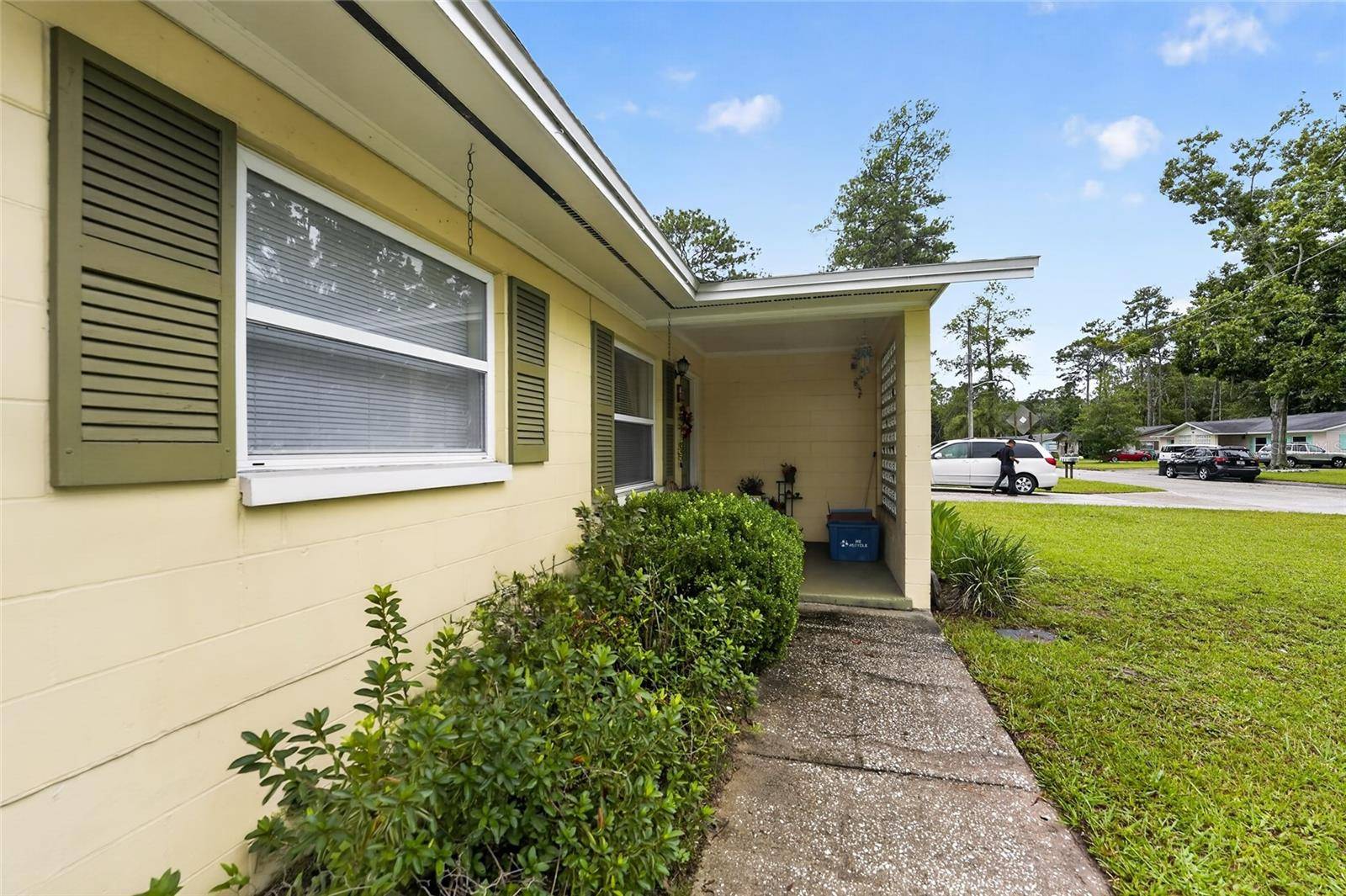 3823 NW 45TH ST, Gainesville, FL 32606