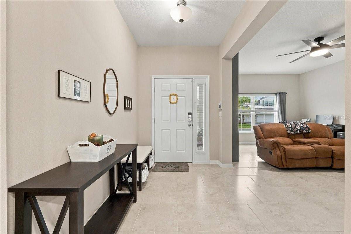 4885 FOXGLOVE CIR, Lakeland, FL 33811