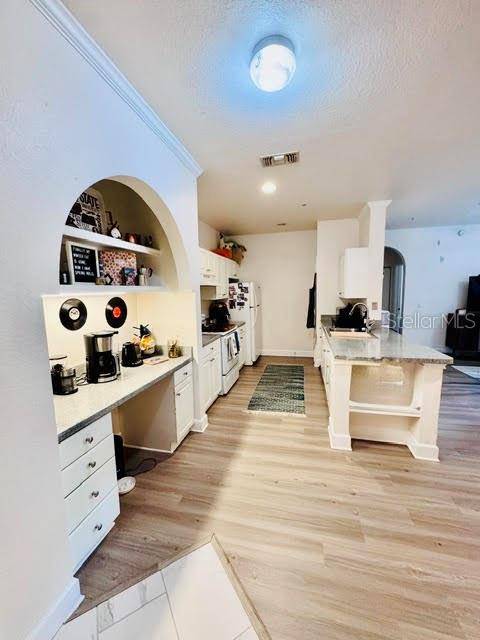 860 N ORANGE AVE #328, Orlando, FL 32801