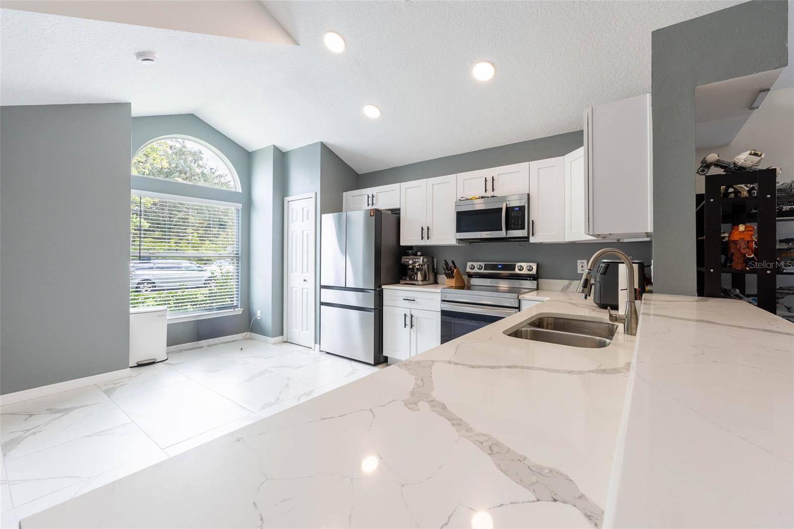 10720 SPRING BROOK LN, Orlando, FL 32825