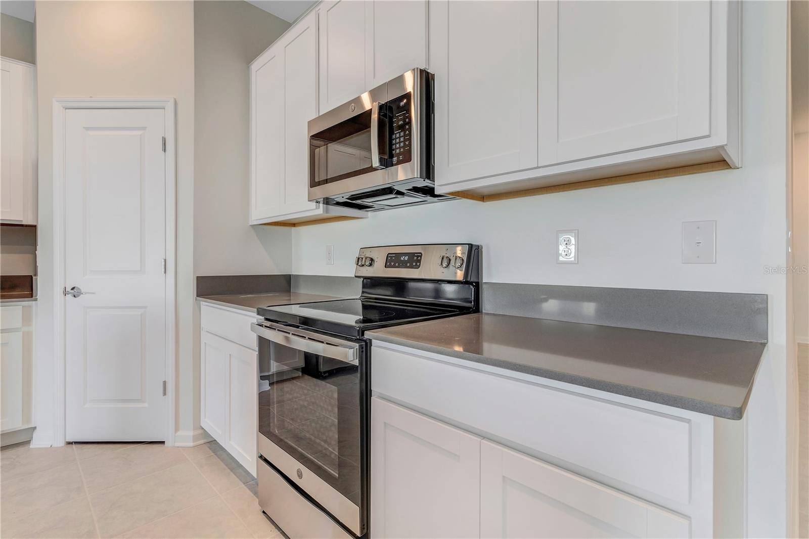 865 CITRUS RESERVE BLVD, Davenport, FL 33837