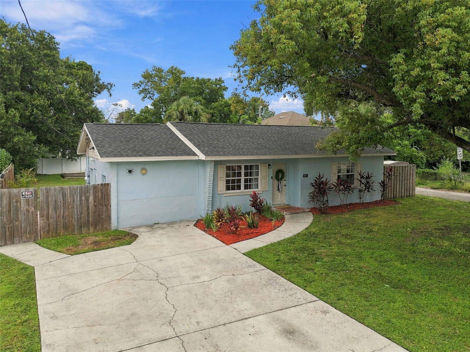 806 N GOMEZ AVE, Tampa, FL 33609