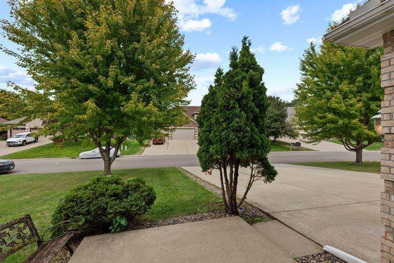 4501 104th AVE N, Brooklyn Park, MN 55443