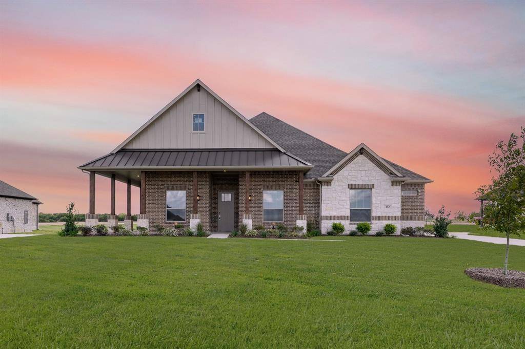 132 Evanston Court, New Fairview, TX 76078