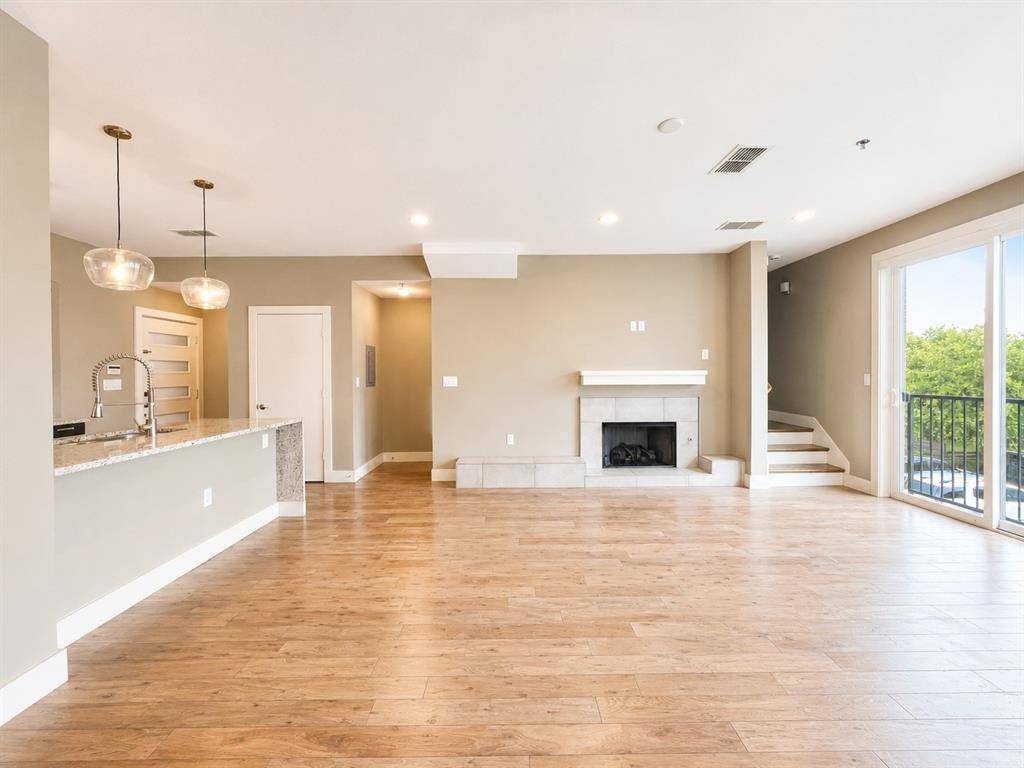 1320 May Street #200, Fort Worth, TX 76104