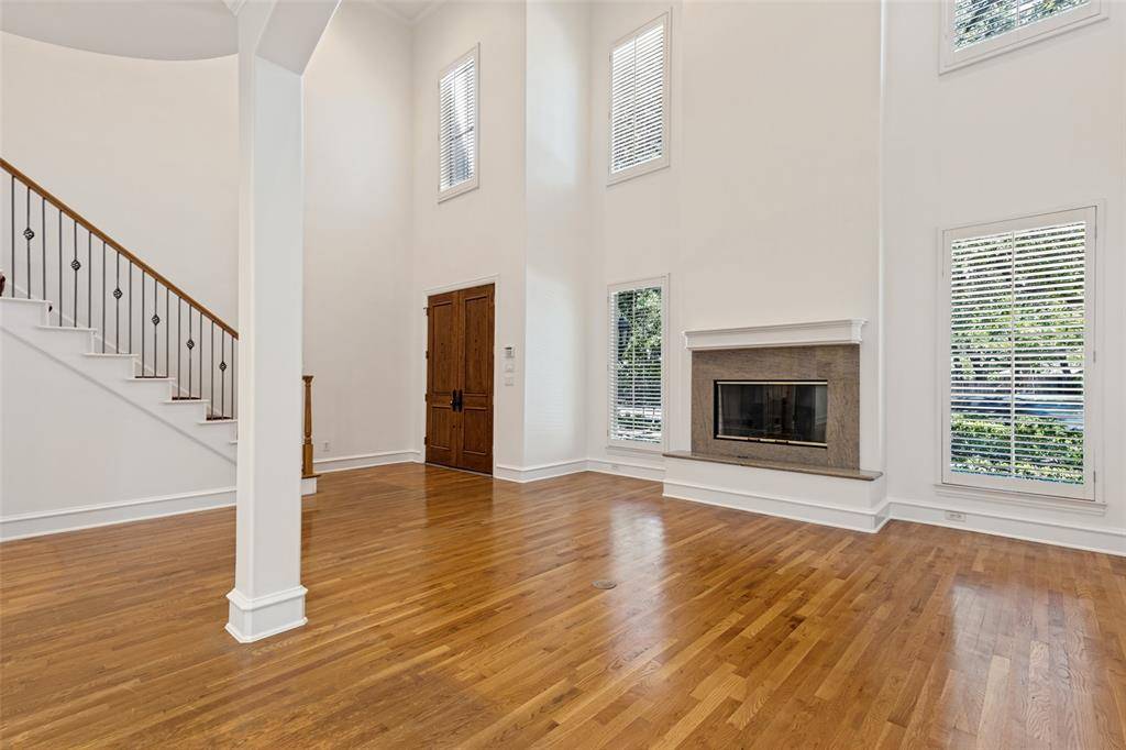 7411 Inwood Road, Dallas, TX 75209