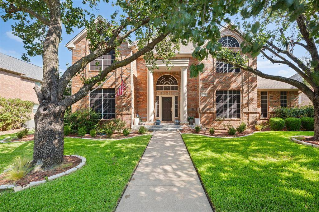 2311 Creekside Circle N, Irving, TX 75063