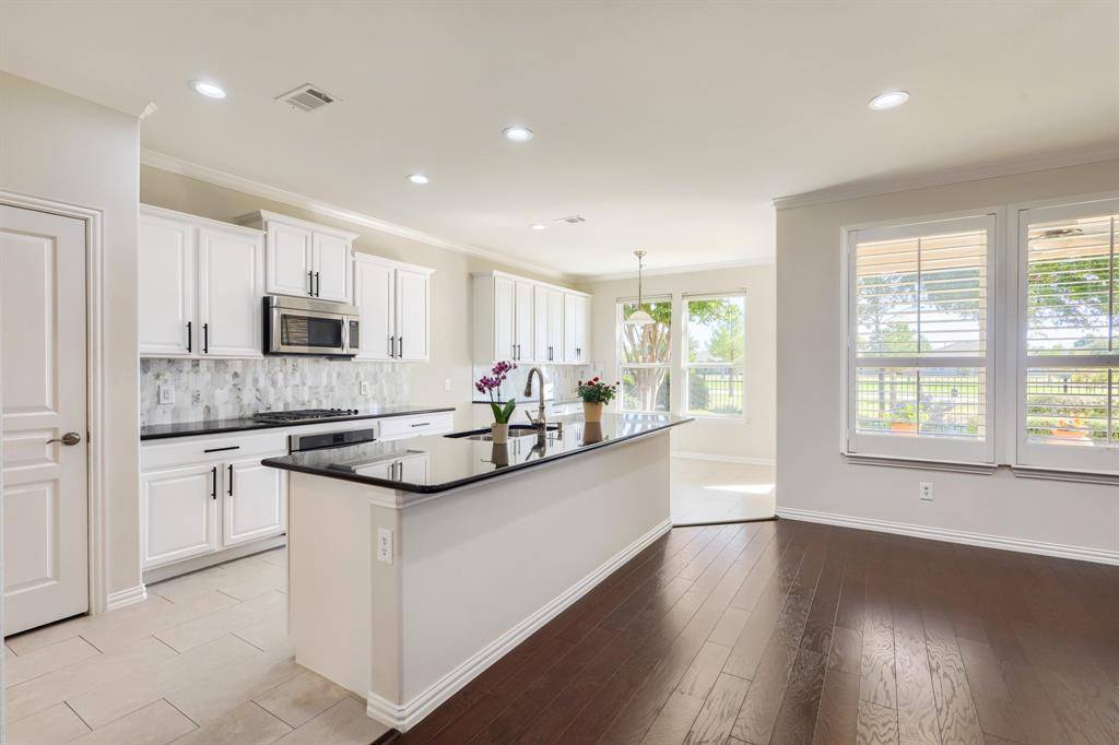 2501 Oyster Bay Drive, Frisco, TX 75036