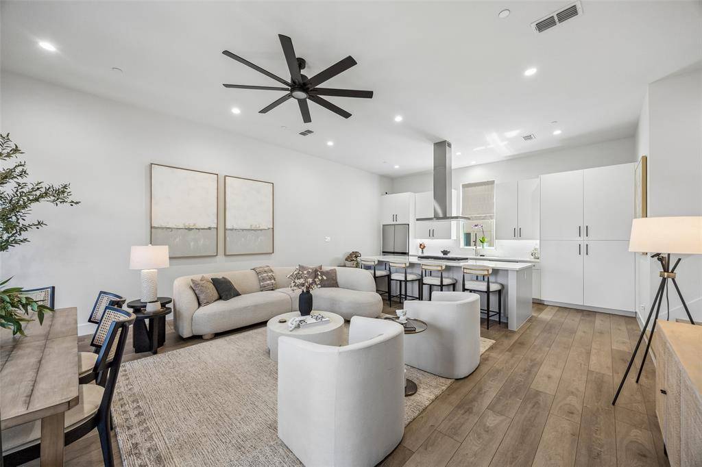 1865 Summit Avenue #102, Dallas, TX 75206