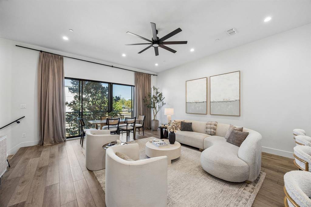 1865 Summit Avenue #102, Dallas, TX 75206