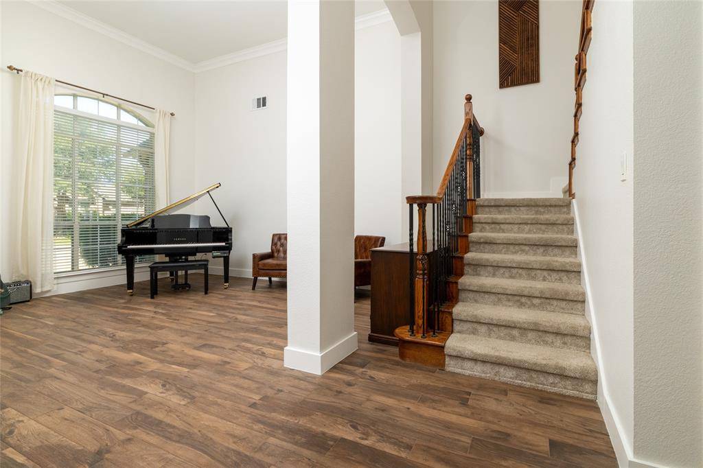1702 Yarmouth Lane, Mansfield, TX 76063