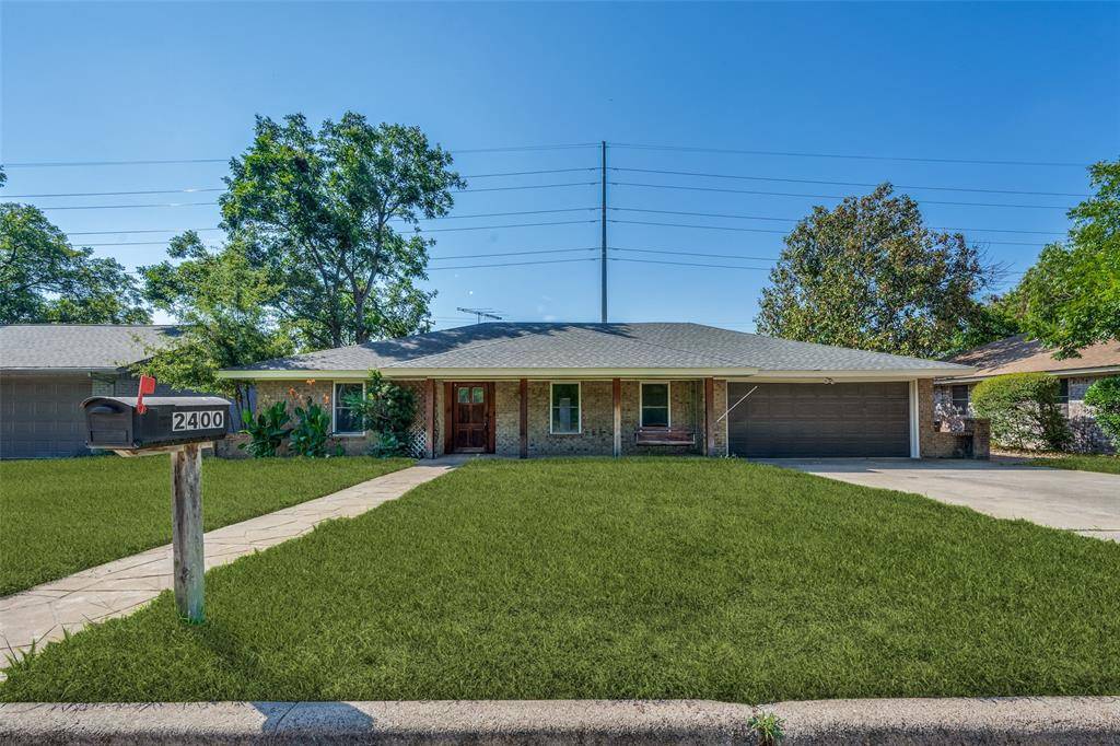 2400 W Lavender Lane, Arlington, TX 76013
