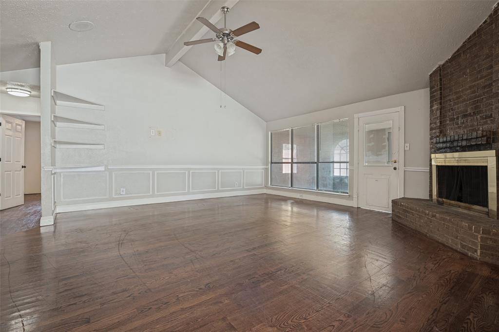 2307 Busch Drive, Arlington, TX 76014