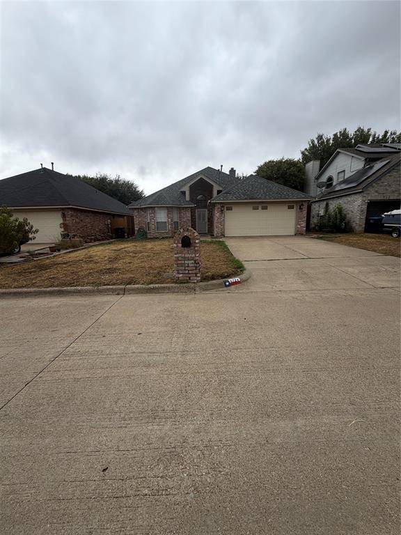 4724 Birchbend Lane, Fort Worth, TX 76137