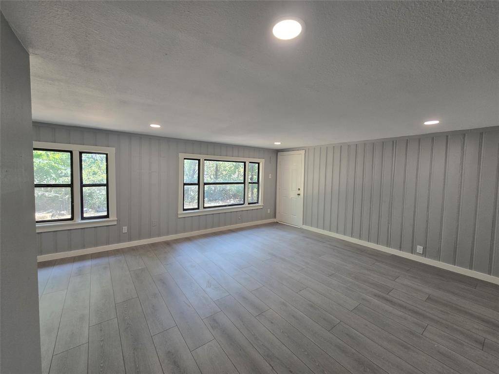 314 W Clarendon Drive, Dallas, TX 75208