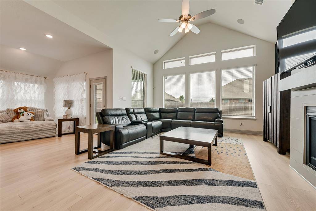 107 White Sands Lane, Forney, TX 75126