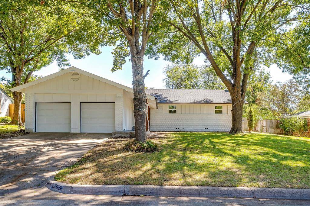 3205 Cortez Drive, Fort Worth, TX 76116