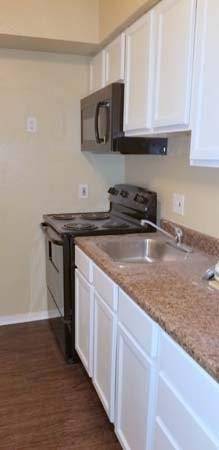 105 E Tyler Street #A, Ennis, TX 75119