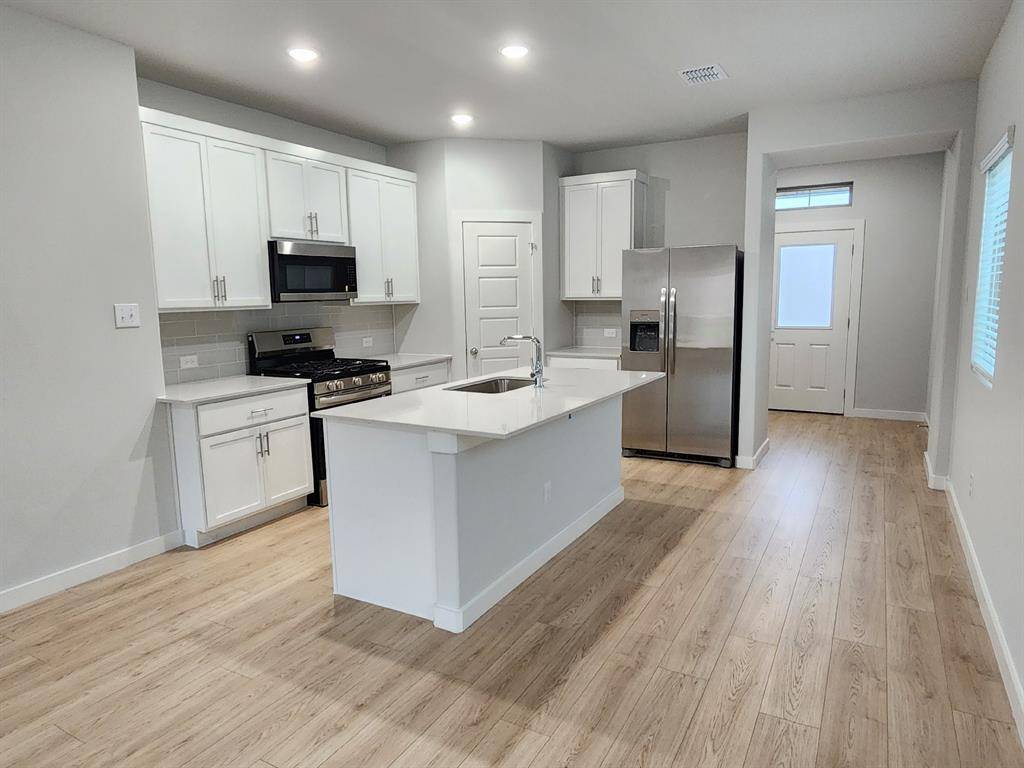 3405 High Valley Drive, Mckinney, TX 75071