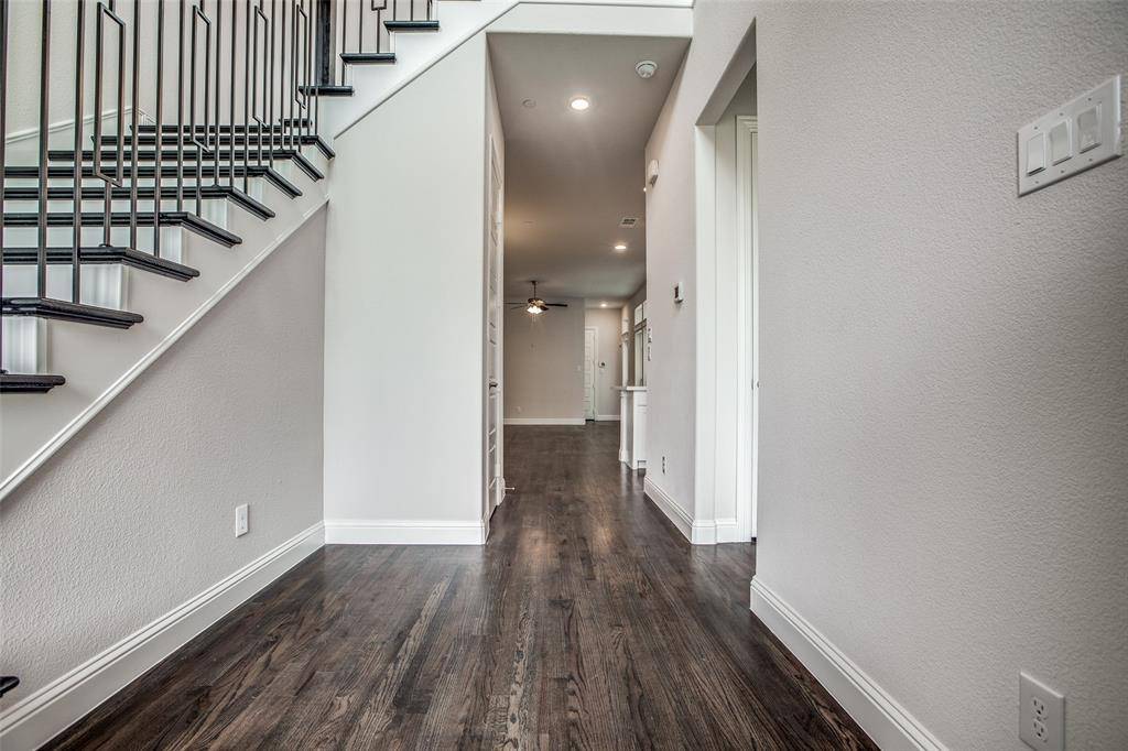 4944 Mckinney Hollow Drive, Mckinney, TX 75070