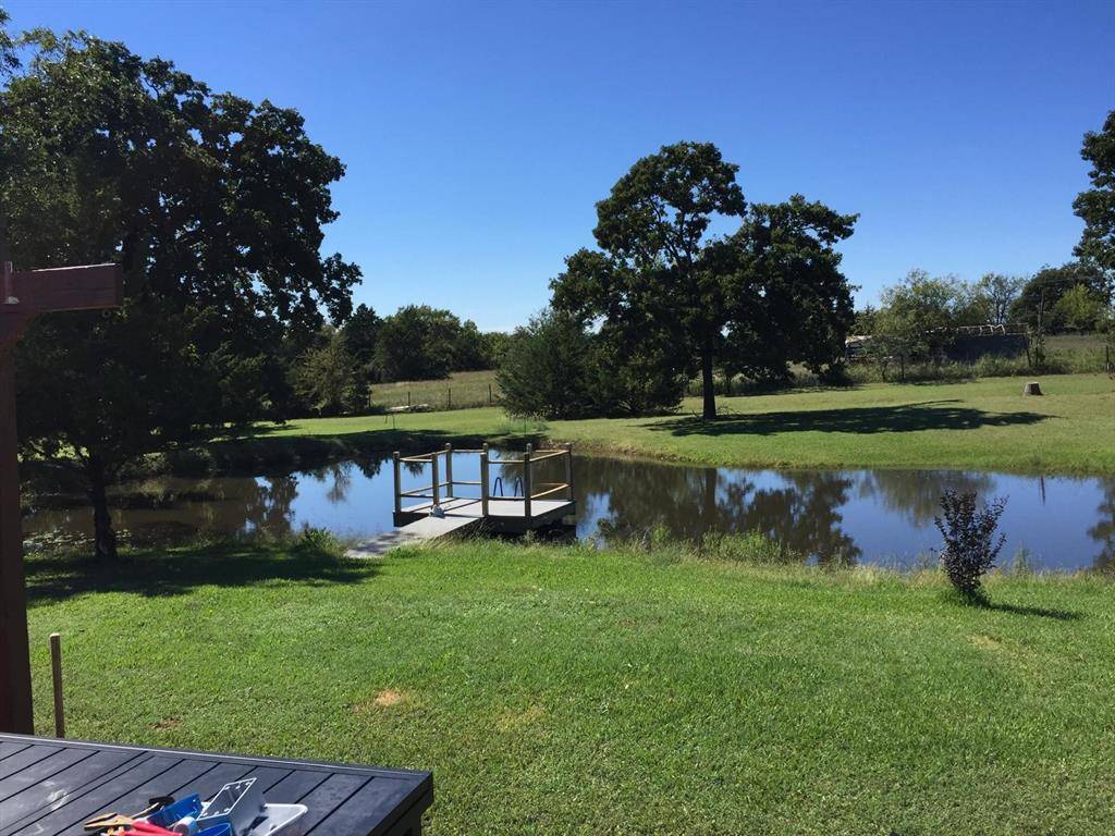 114 Earl Road, Sadler, TX 76264