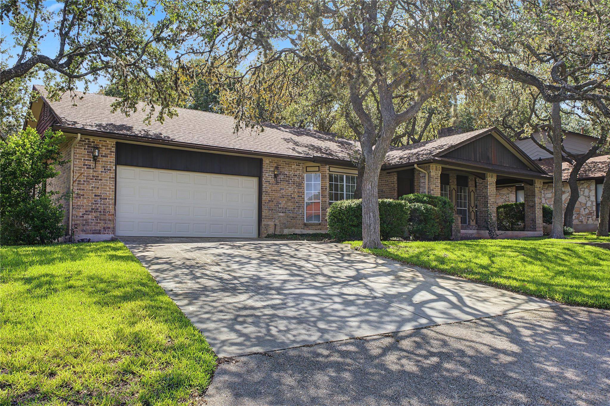 9223 Warriors Creek DR, San Antonio, TX 78230