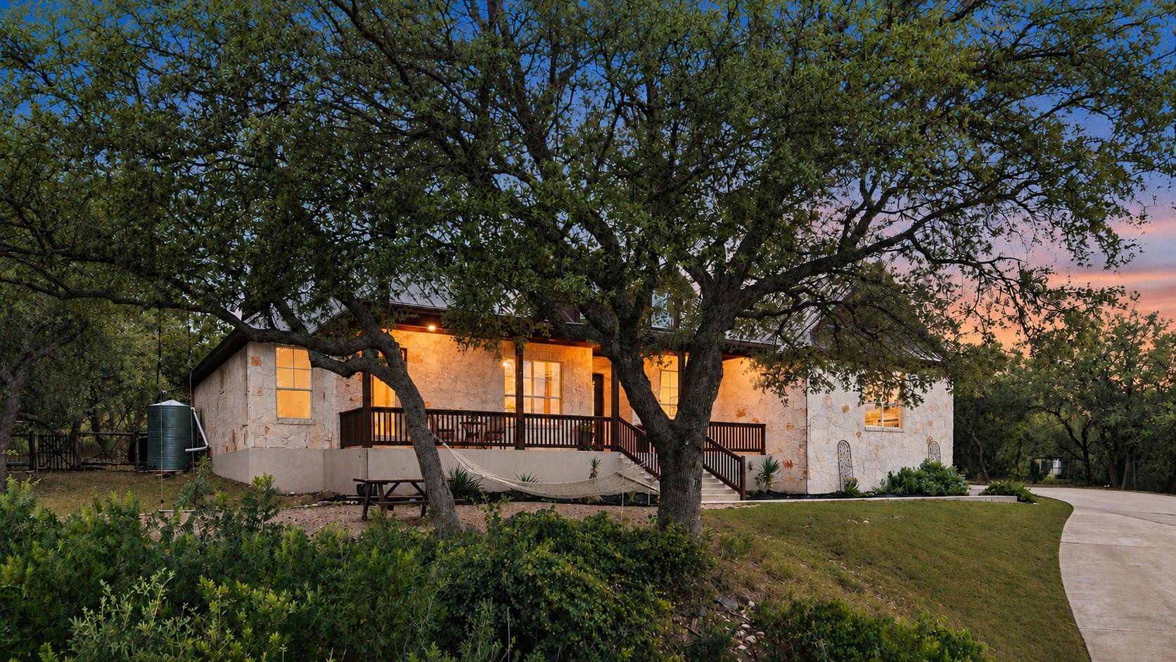 1906 Bee Creek RD, Spicewood, TX 78669
