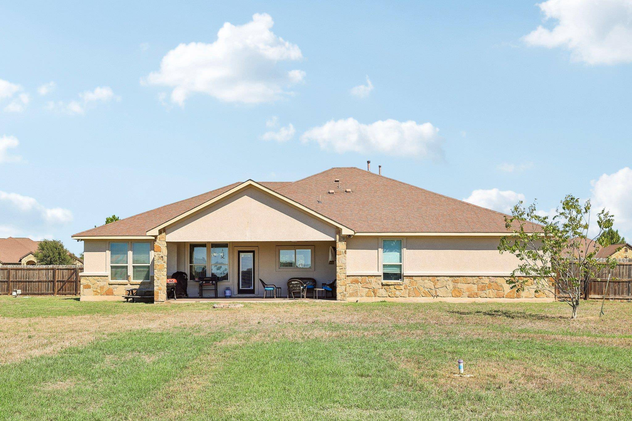 106 Eland Ave, Bastrop, TX 78602