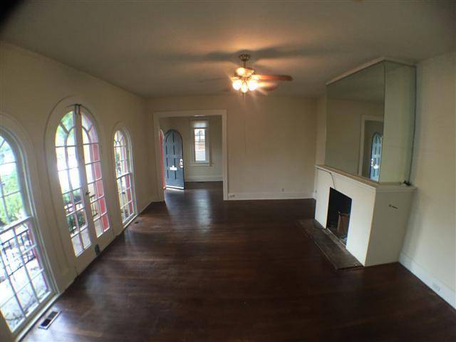 2813 Salado ST, Austin, TX 78705