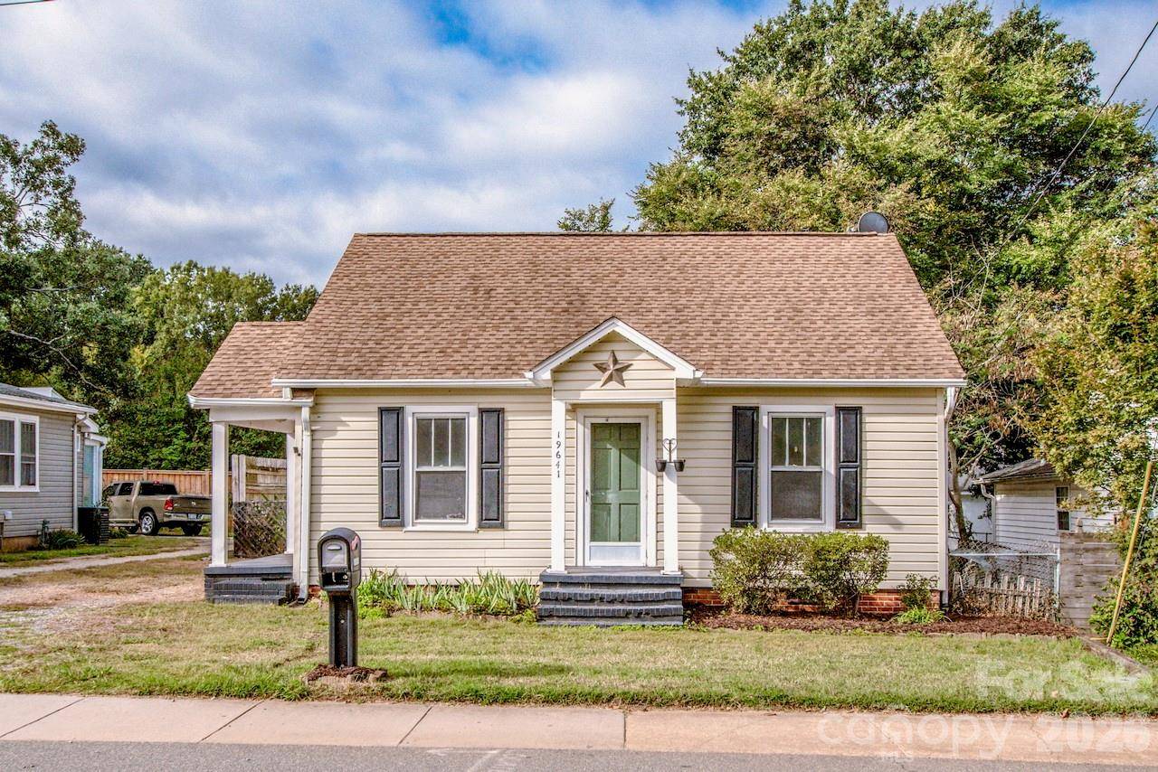 19641 S Main ST, Cornelius, NC 28031