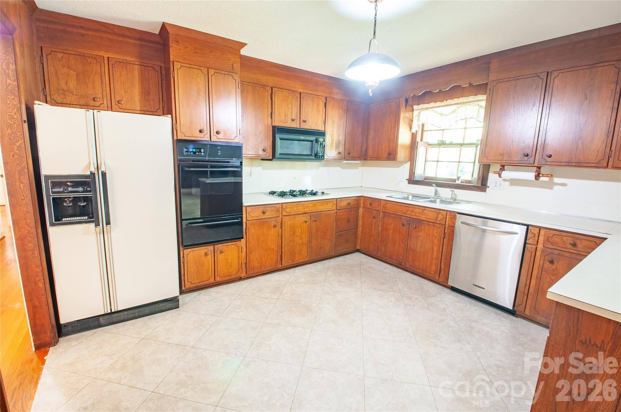 2607 Montgomery DR, Statesville, NC 28625