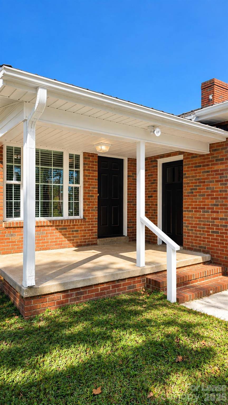 2410 Wallace None, Midland, NC 28107