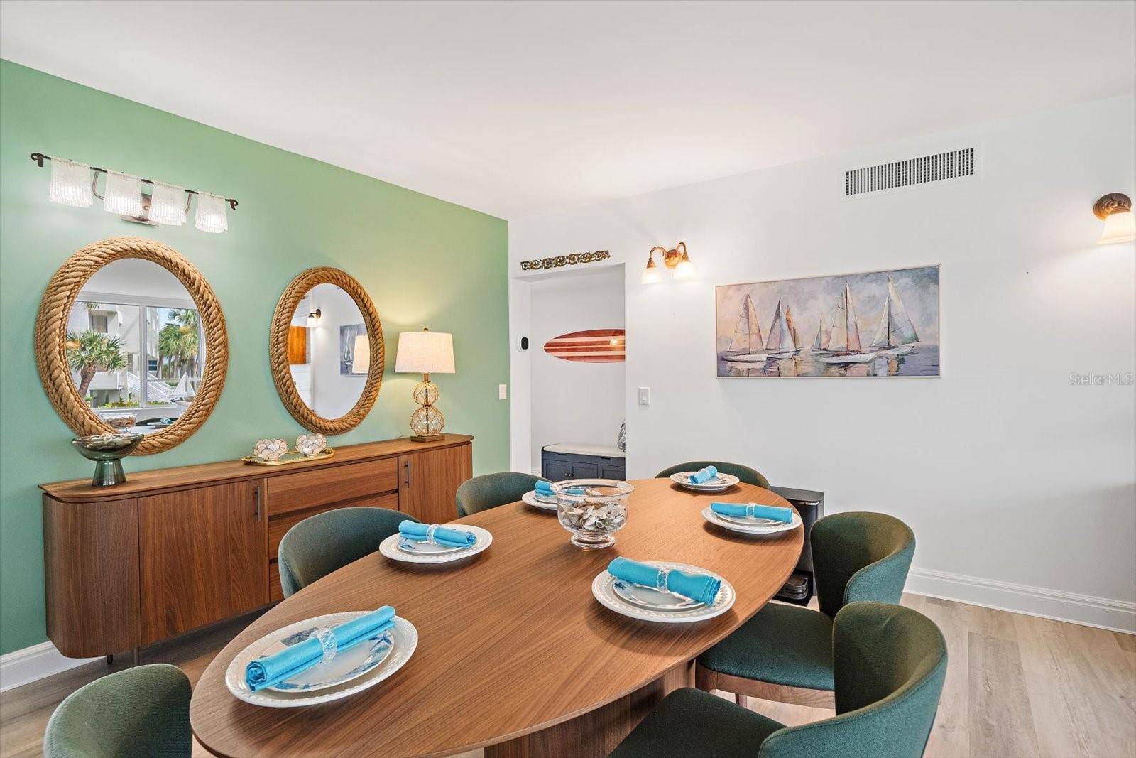 100 SANDS POINT RD #219, Longboat Key, FL 34228