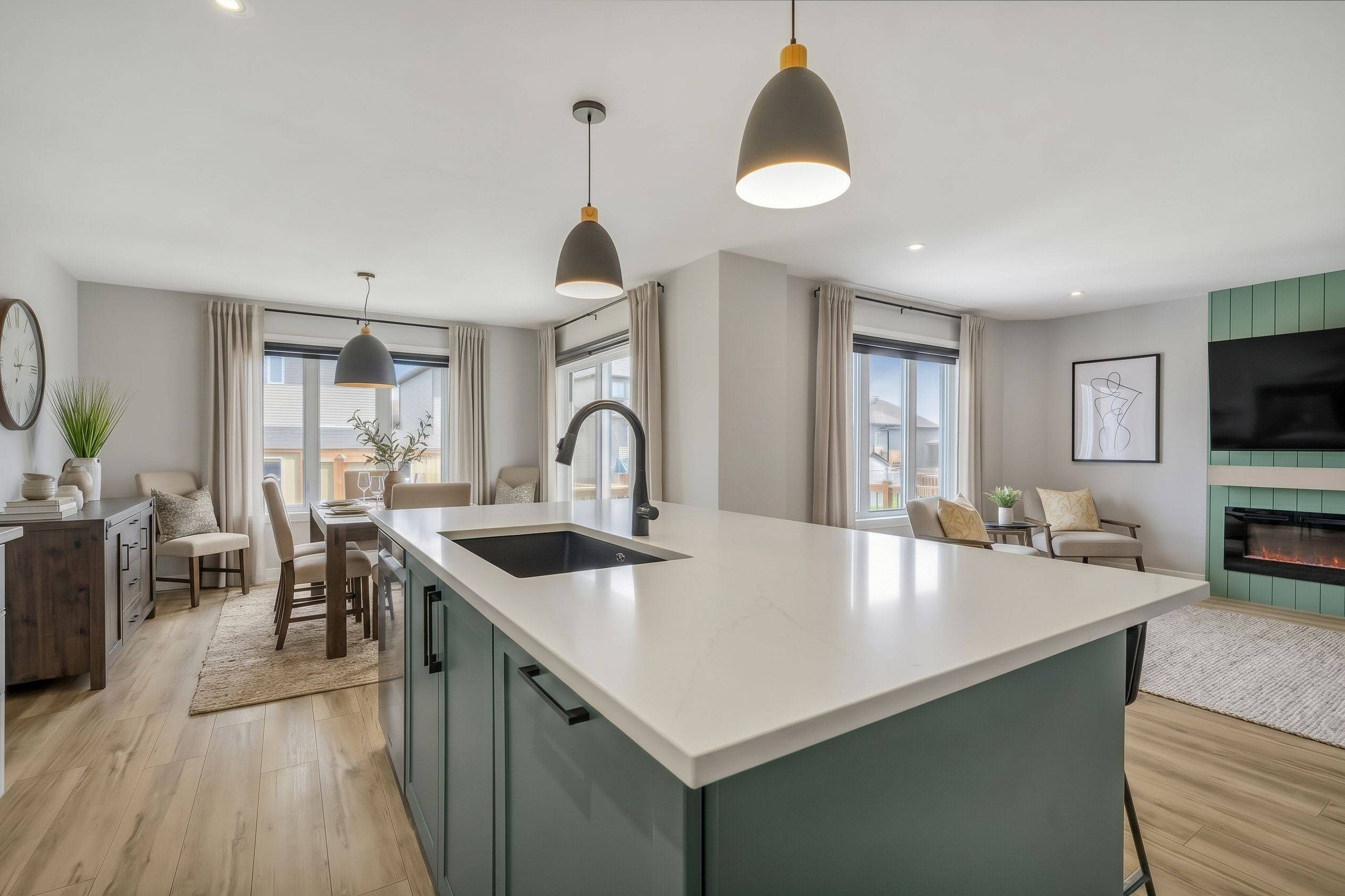 1202 Montblanc CRES, Russell, ON K0A 1W0