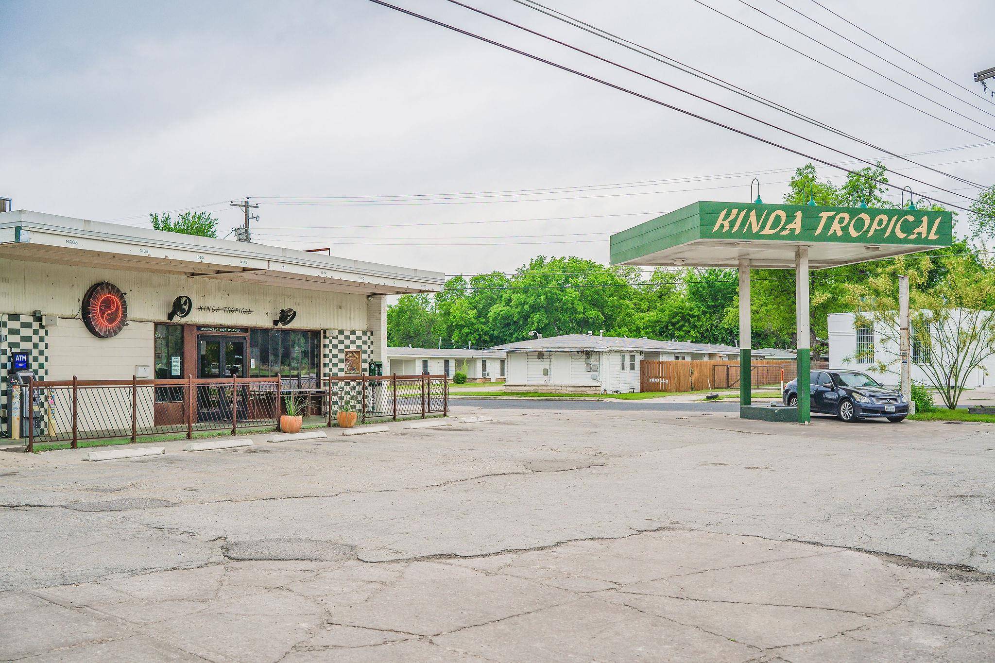 3501 E 7th ST, Austin, TX 78702
