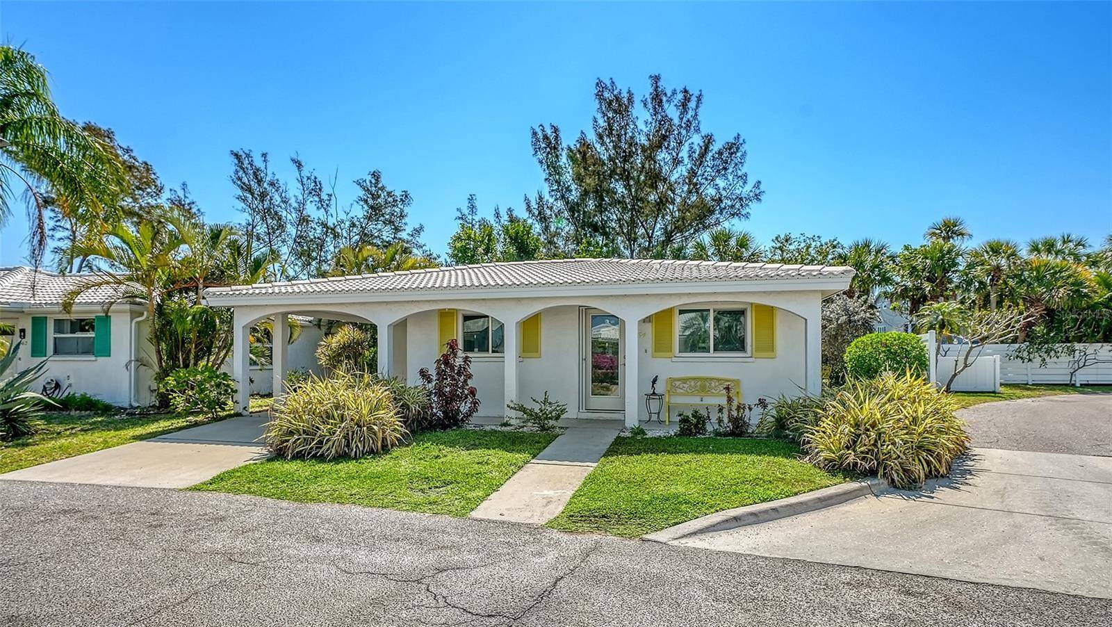 554 SPANISH DR S, Longboat Key, FL 34228