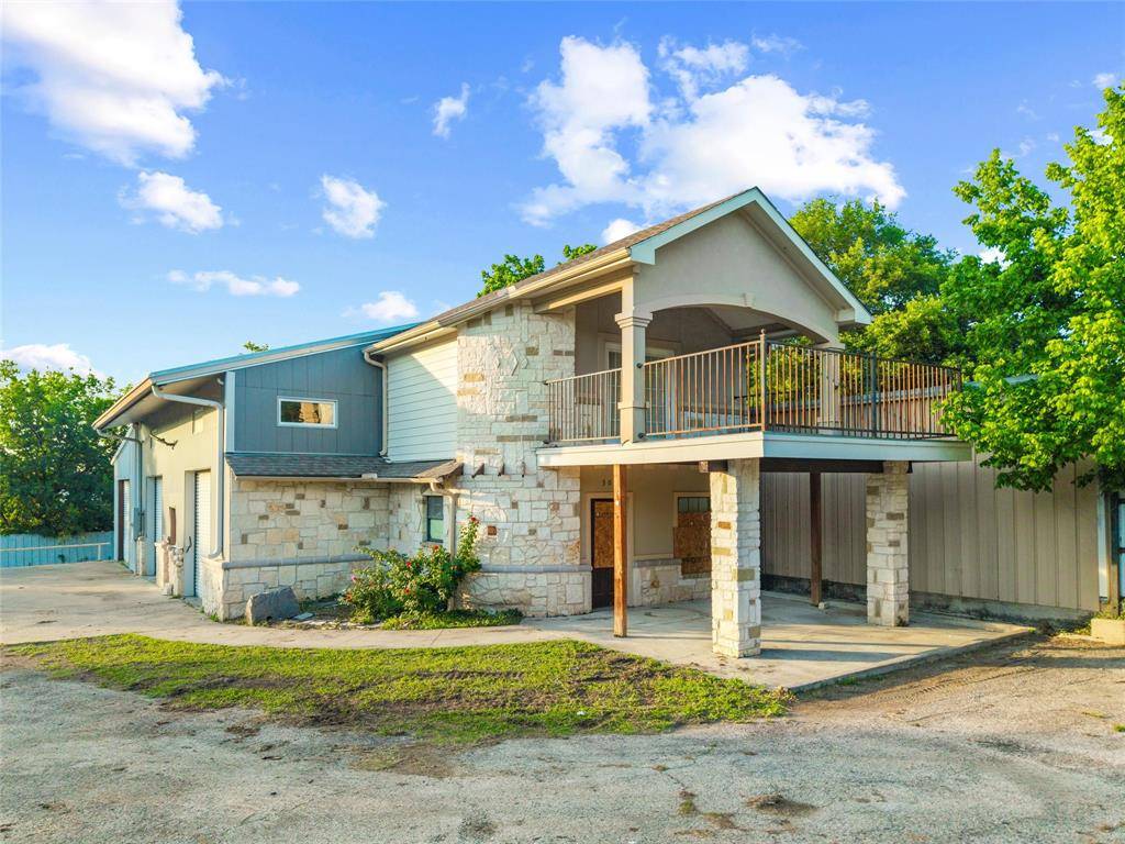 301 E Dallas Street, Hutchins, TX 75141