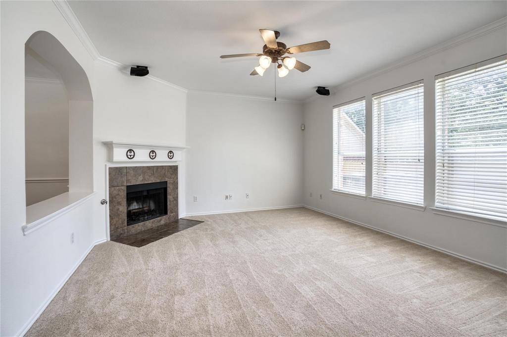 9909 Delamere Drive, Fort Worth, TX 76244