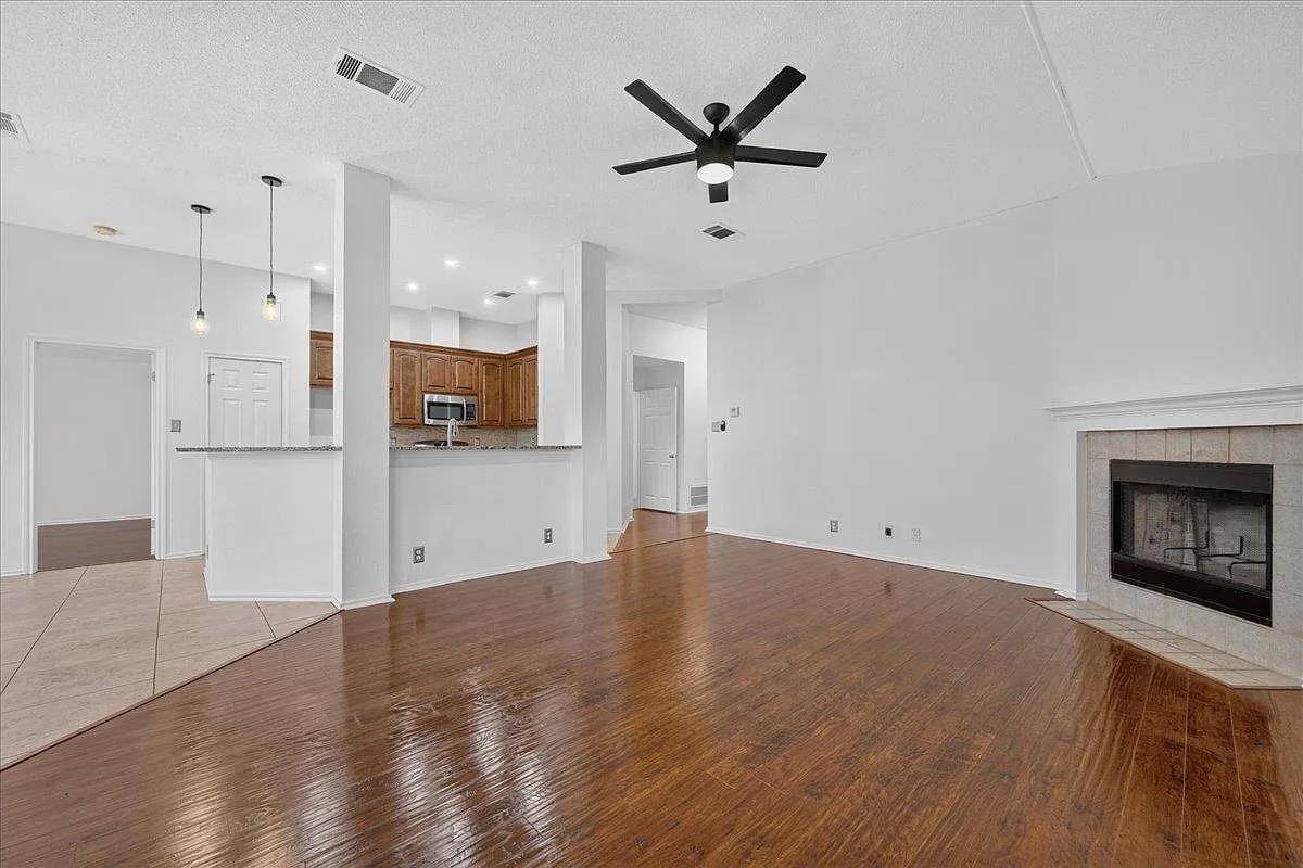 16831 Bailey Jean DR, Round Rock, TX 78681