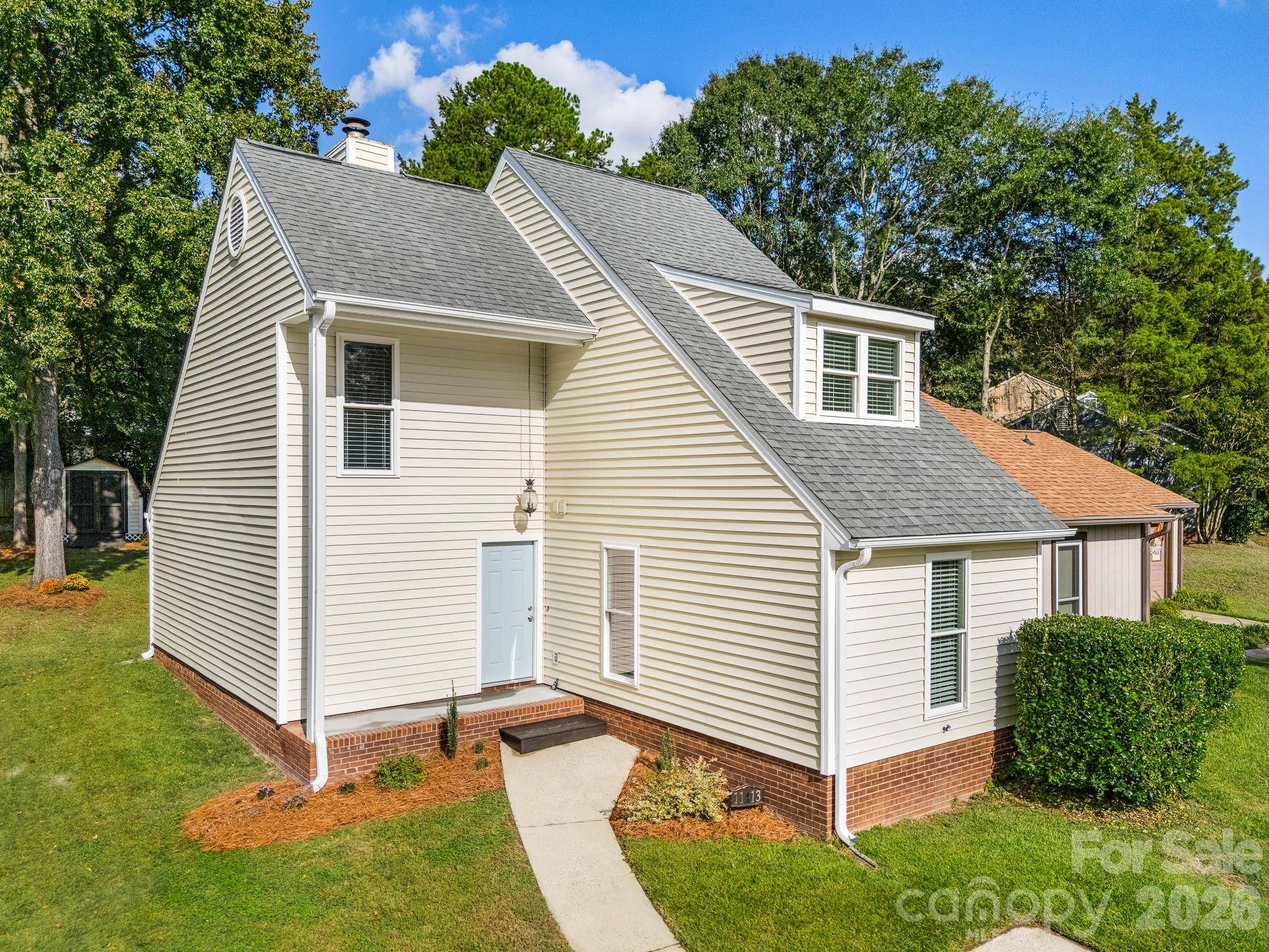 11413 Kingfisher DR, Charlotte, NC 28226