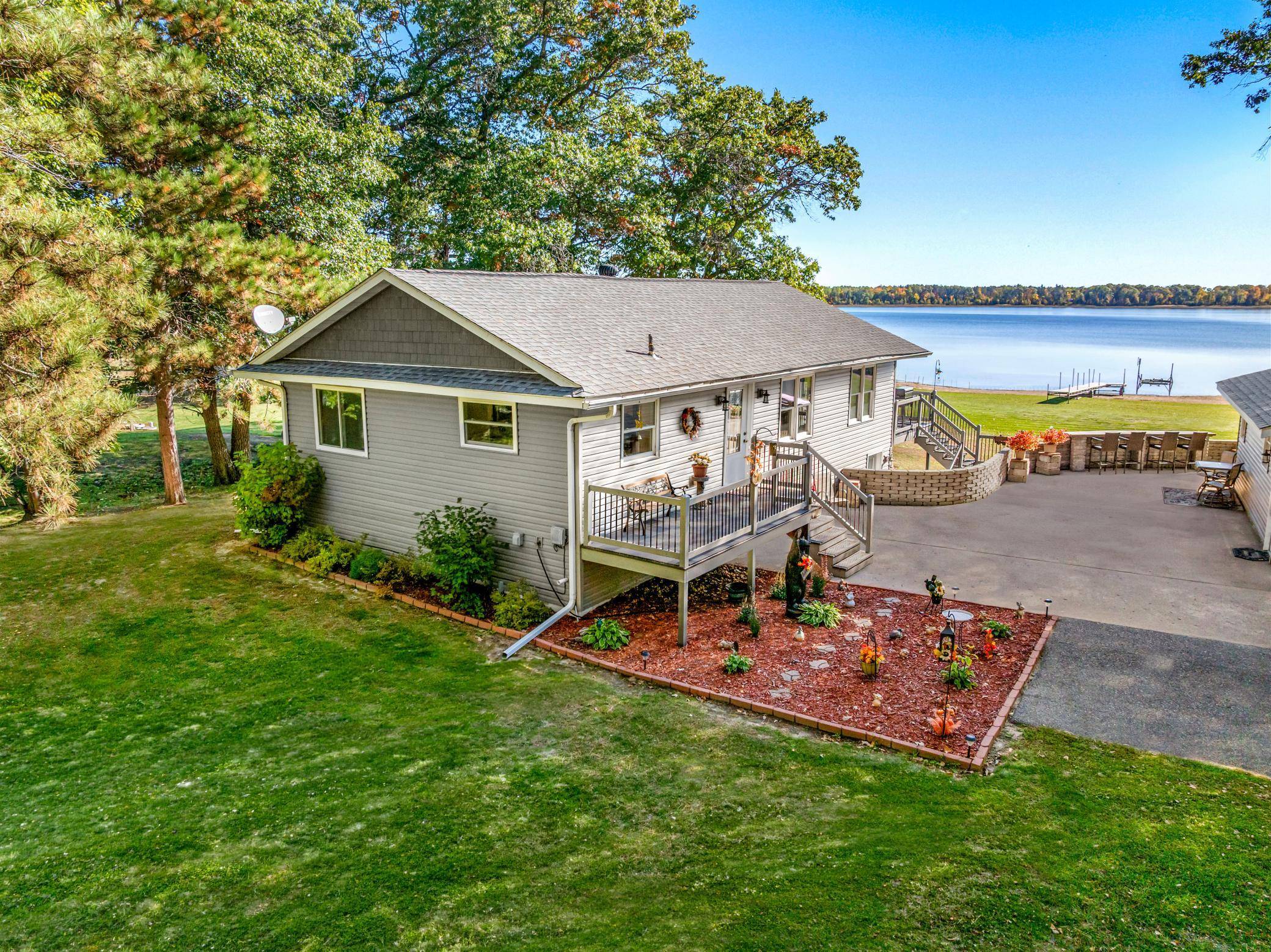23732 Clover DR, Merrifield, MN 56465