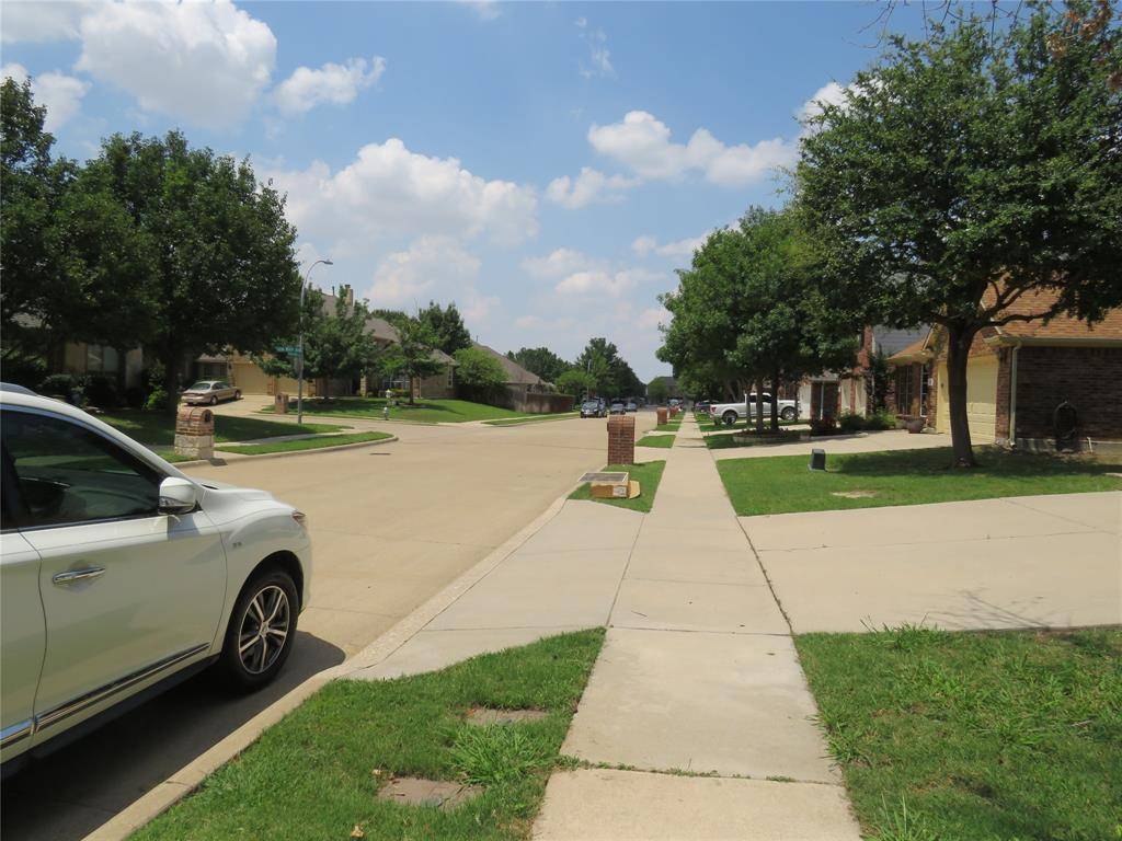 11828 Vienna Apple Road, Fort Worth, TX 76244