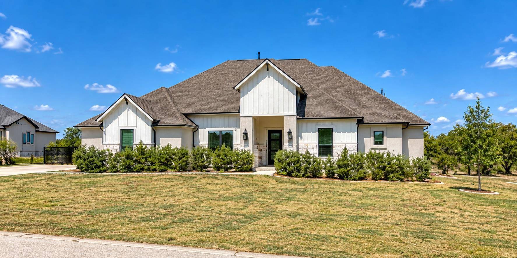 104 Caleb CT, Spicewood, TX 78669