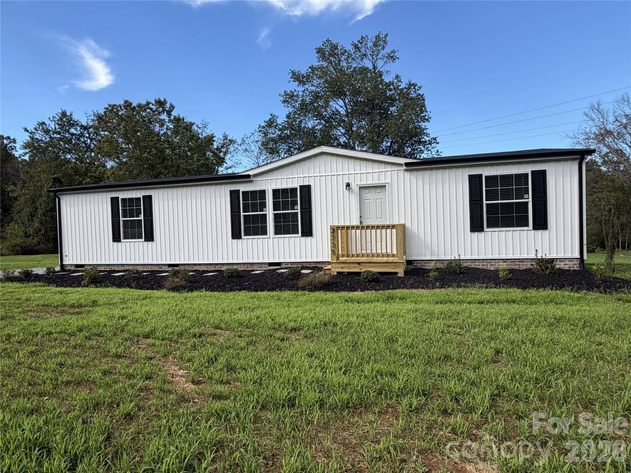 2735 Piney RD, Morganton, NC 28655